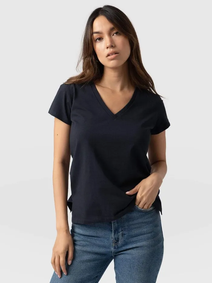 Saint And Sofia TShirts and Tanks Women Apartment Tee 8211 Navy Navy