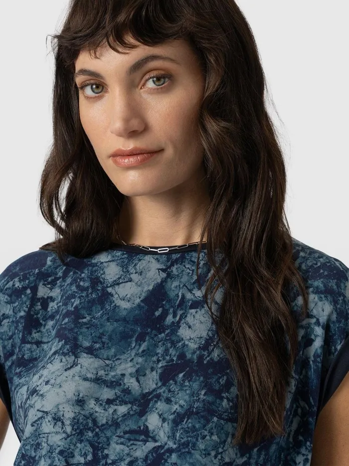 Saint And Sofia TShirts and Tanks Women Turn Up Contrast Tee 8211 Blue Marble Blue Marble