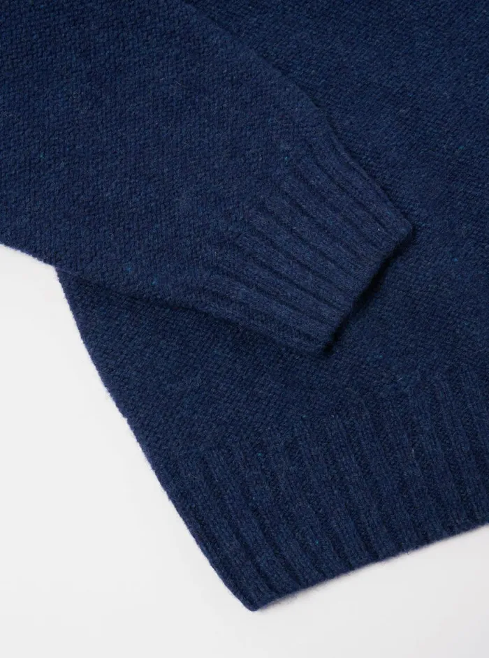 Seamless Crew In Indigo Supersoft Knit Men Universal Works Knitwear