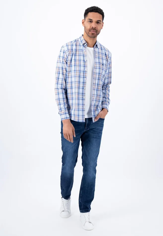 Shirts Men FYNCHHATTON Checked Buttondown Shirt Crystal Blueimpalaleaf Greenorient Red Shirts Men FYNCHHATTON Checked Buttondown Shirt Crystal Blueimpalaleaf Greenorient Red