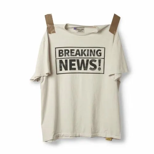 Short Sleeve Men Gallery Dept BREAKING NEWS TEE Archival White