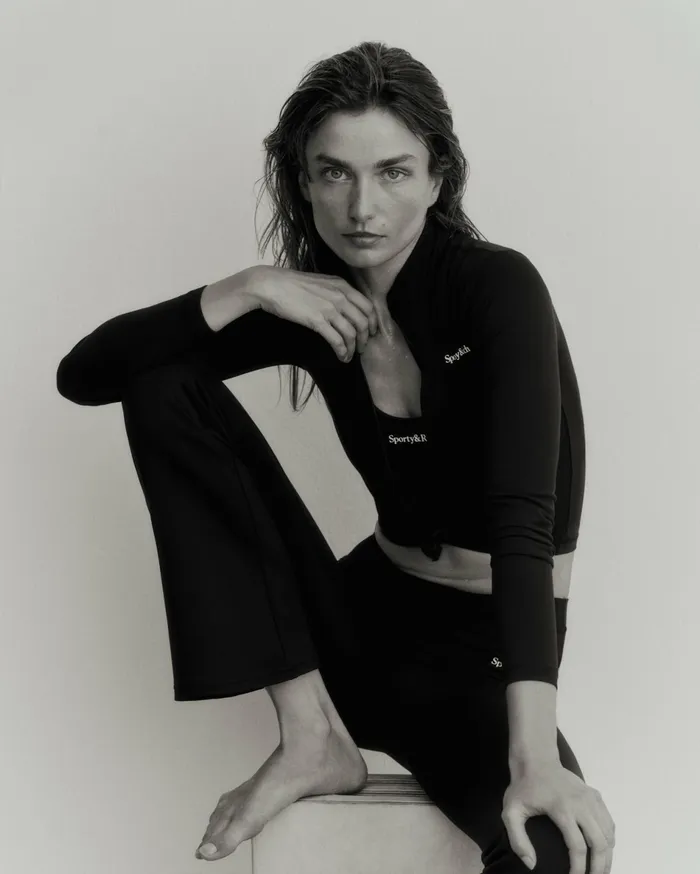 Sporty and Rich Activewear Women Serif Logo Sports Jacket 8211 BlackWhite