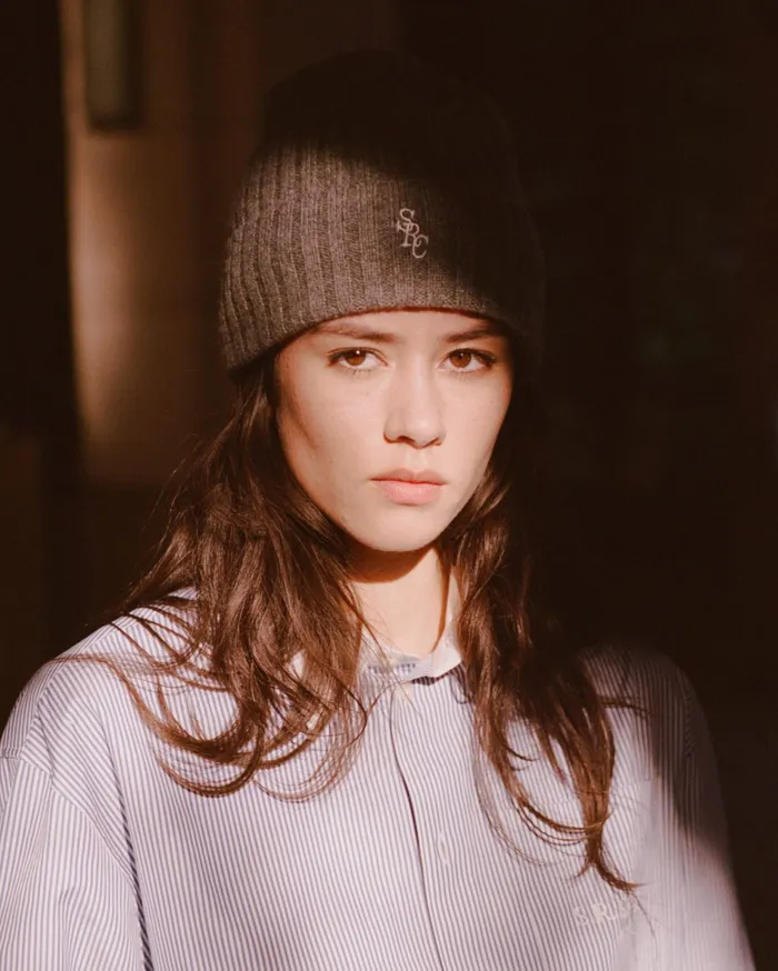 Sporty and Rich Beanies and Scarves Women SRC Cashmere Beanie 8211 GrayWhite