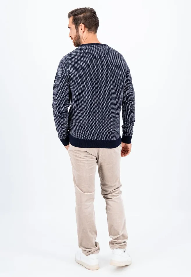 Sweater Men FYNCHHATTON Sweater With A Round Neckline In The Twocolor Look Navywinter White