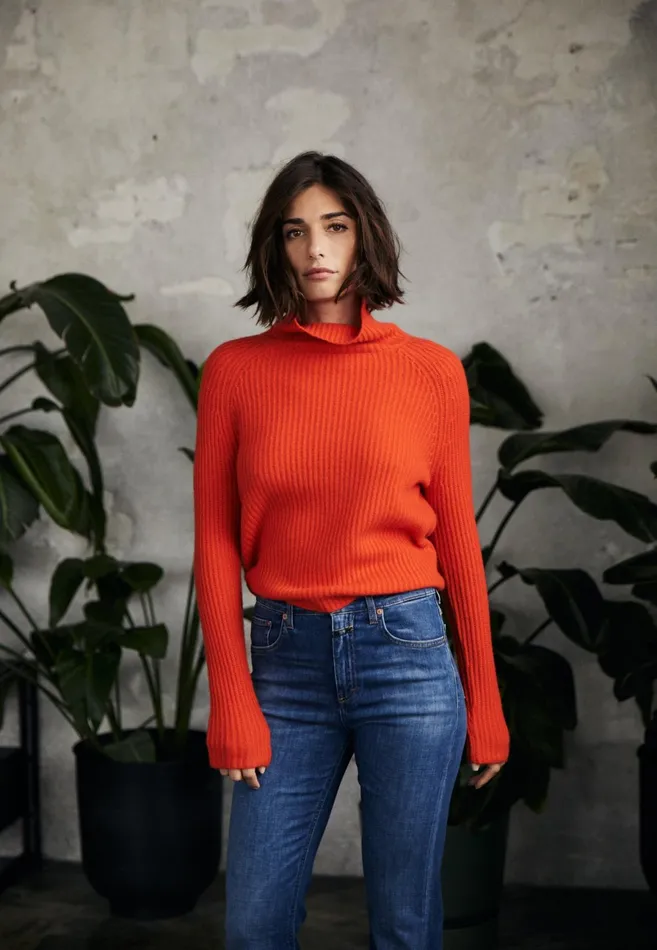 Sweater Women FYNCHHATTON Cashmere Turtleneck Sweater Blackmystic Purplecamelsilver Graynavyhot Gingersweet Berry Sweater Women FYNCHHATTON Cashmere Turtleneck Sweater Blackmystic Purplecamelsilver Graynavyhot Gingersweet Berry