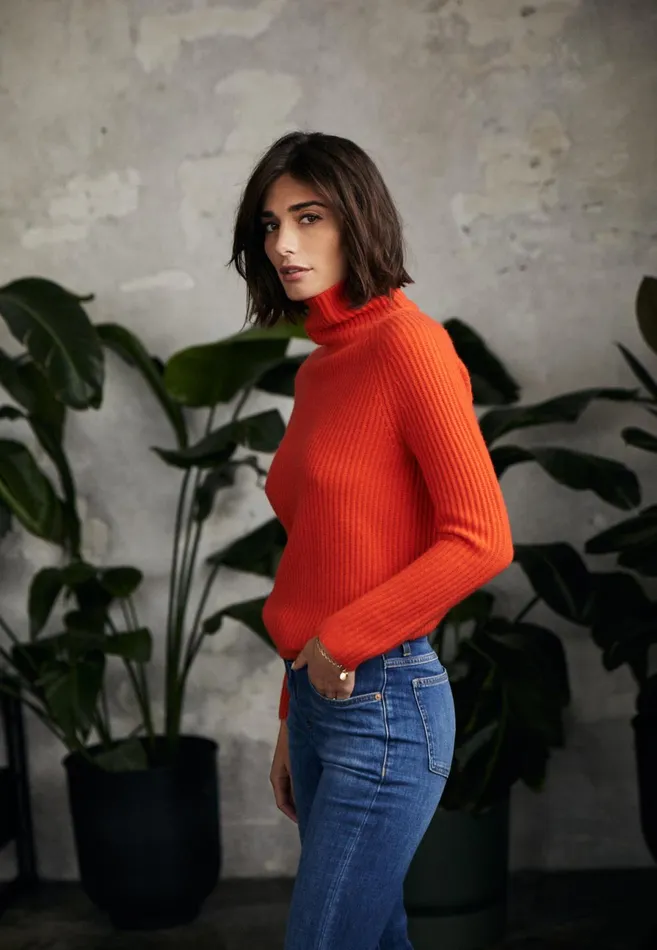 Sweater Women FYNCHHATTON Cashmere Turtleneck Sweater Blackmystic Purplecamelsilver Graynavyhot Gingersweet Berry Sweater Women FYNCHHATTON Cashmere Turtleneck Sweater Blackmystic Purplecamelsilver Graynavyhot Gingersweet Berry