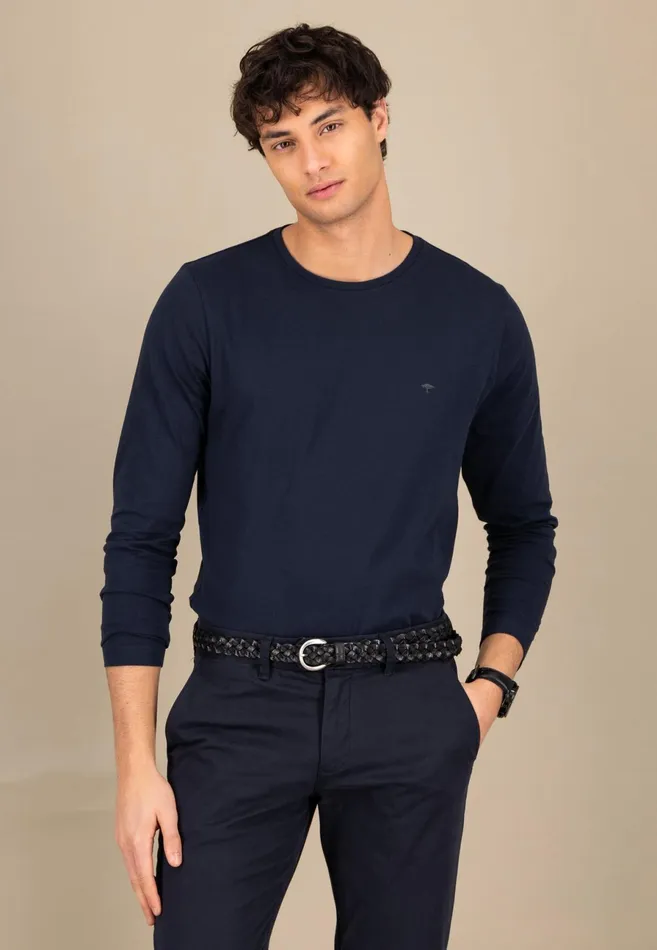 Tshirts Men FYNCHHATTON Long sleeved Shirt With A Round Neckline Navymidnightasphaltpoppy Redblackstrong Bluewhite Tshirts Men FYNCHHATTON Long sleeved Shirt With A Round Neckline Navymidnightasphaltpoppy Redblackstrong Bluewhite