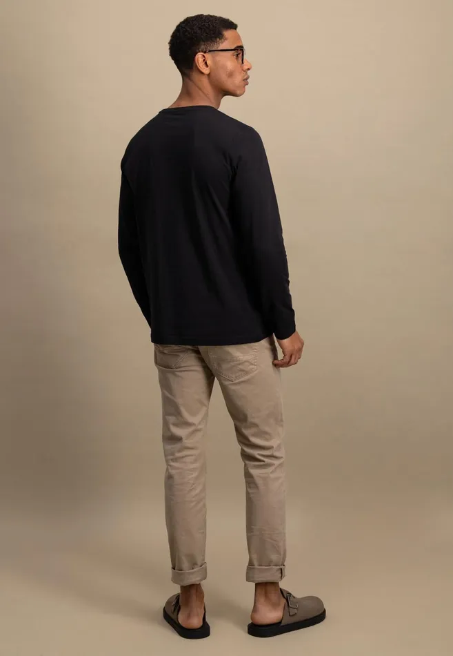 Tshirts Men FYNCHHATTON Long sleeved Shirt With A Round Neckline Navymidnightasphaltpoppy Redblackstrong Bluewhite