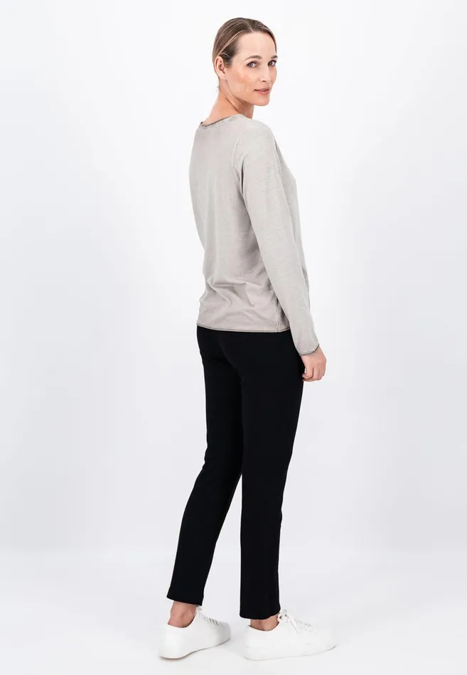 Tshirts Women FYNCHHATTON Long sleeved Shirt With A Round Neckline Elegant Pinkfaded Lavendertaupemodern Plum
