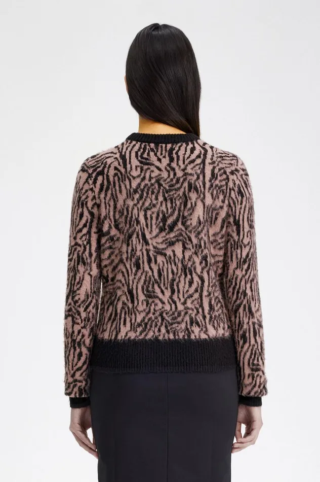 Women Amy Winehouse FoundationZebra Jumper Dusty Rose Pink Fred Perry Knitwear