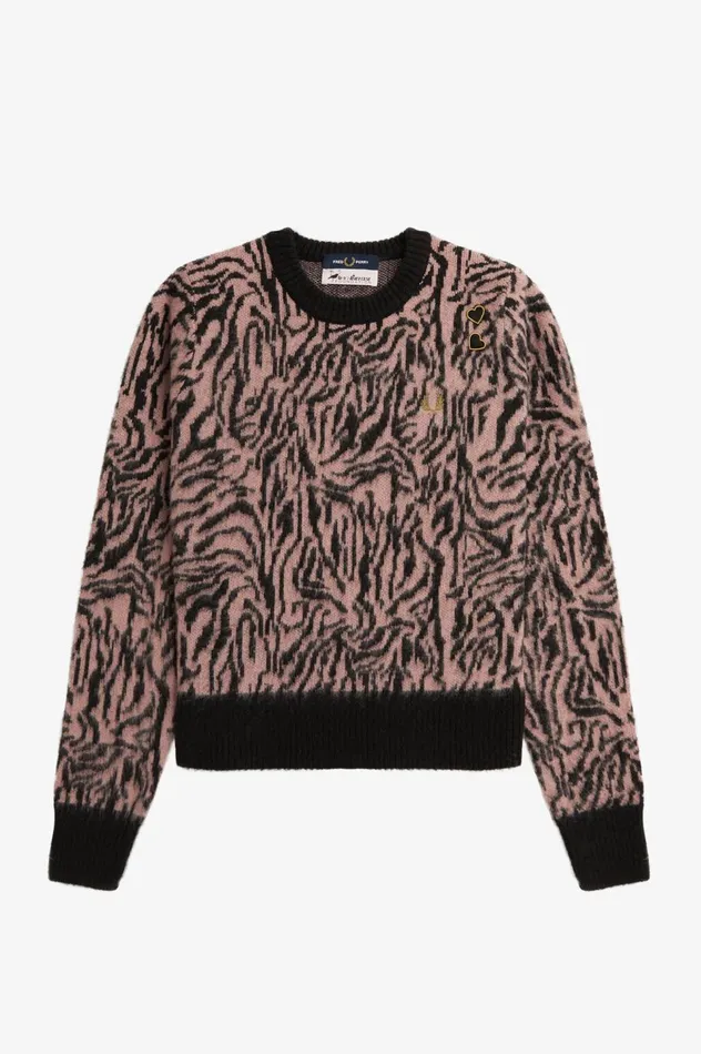 Women Amy Winehouse FoundationZebra Jumper Dusty Rose Pink Fred Perry Knitwear