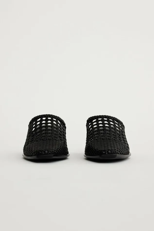 Women BASKETOWN MULE Black Acler Shoes
