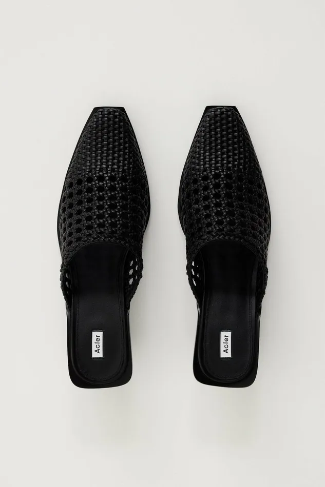 Women BASKETOWN MULE Black Acler Shoes