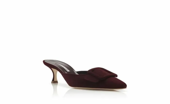 Women Burgundy Suede Kitten Heel Mules Manolo Blahnik Mules