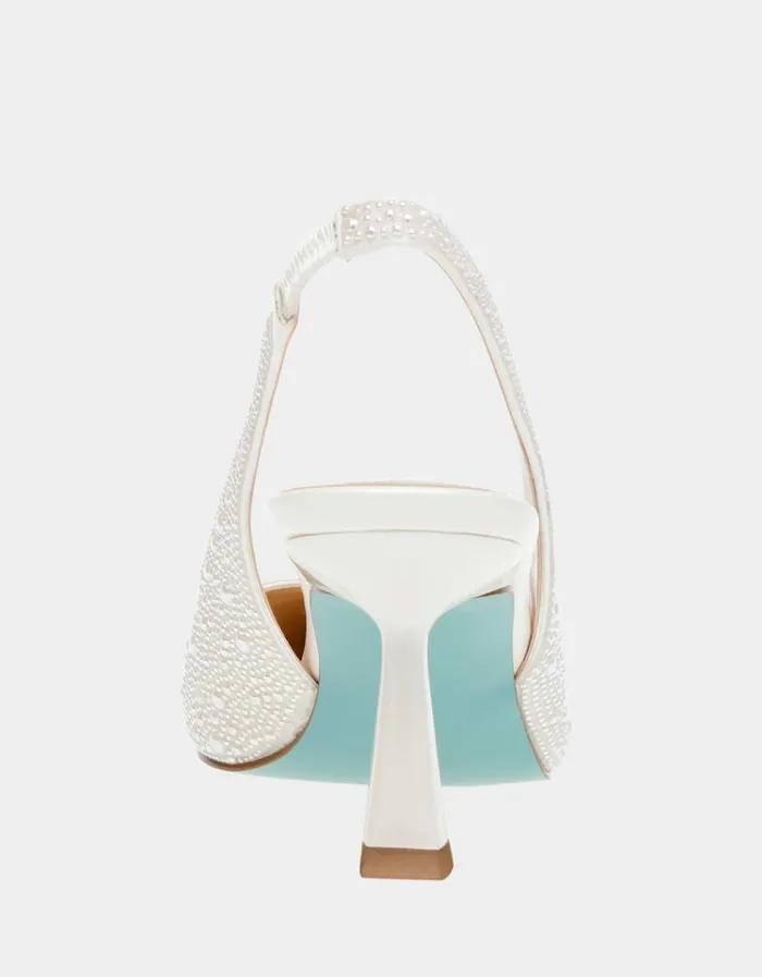 Women CLARK IVORY Ivory Betsey Johnson