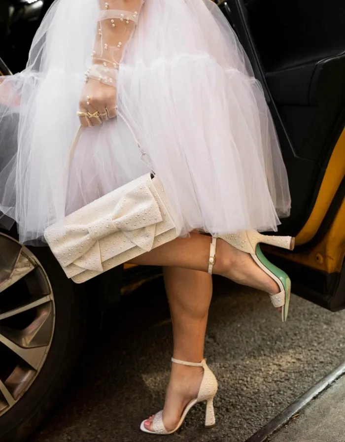 Women DANI IVORY Ivory Betsey Johnson