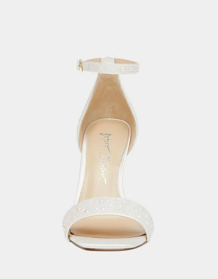 Women DANI IVORY Ivory Betsey Johnson