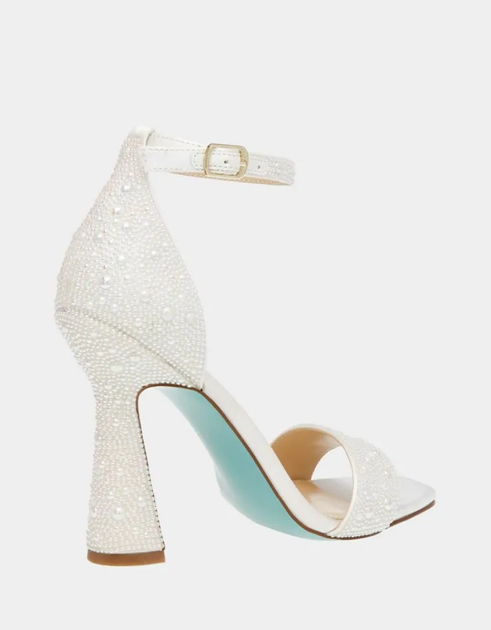 Women DANI IVORY Ivory Betsey Johnson