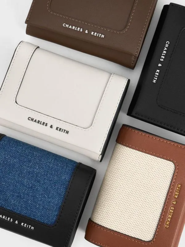 Women Daylla Wallet 8211 Noir CHARLES and KEITH Small Wallets
