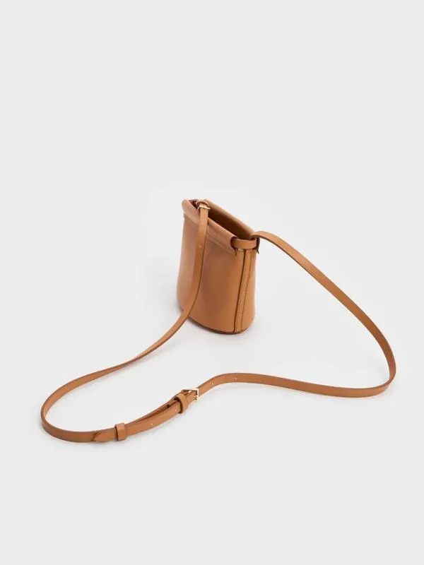 Women Ellis Bucket Bag 8211 Toffee CHARLES and KEITH Crossbody Bags