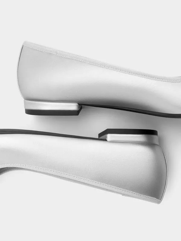 Women Glennis Bow Ballet Flats 8211 Silver CHARLES and KEITH Ballet Flats