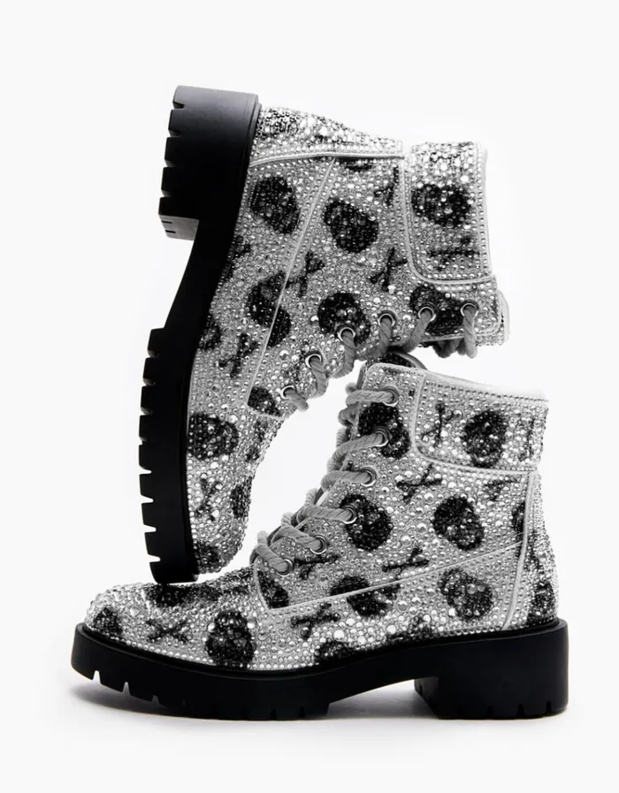 Women HUDSN SKULLS Skulls Betsey Johnson