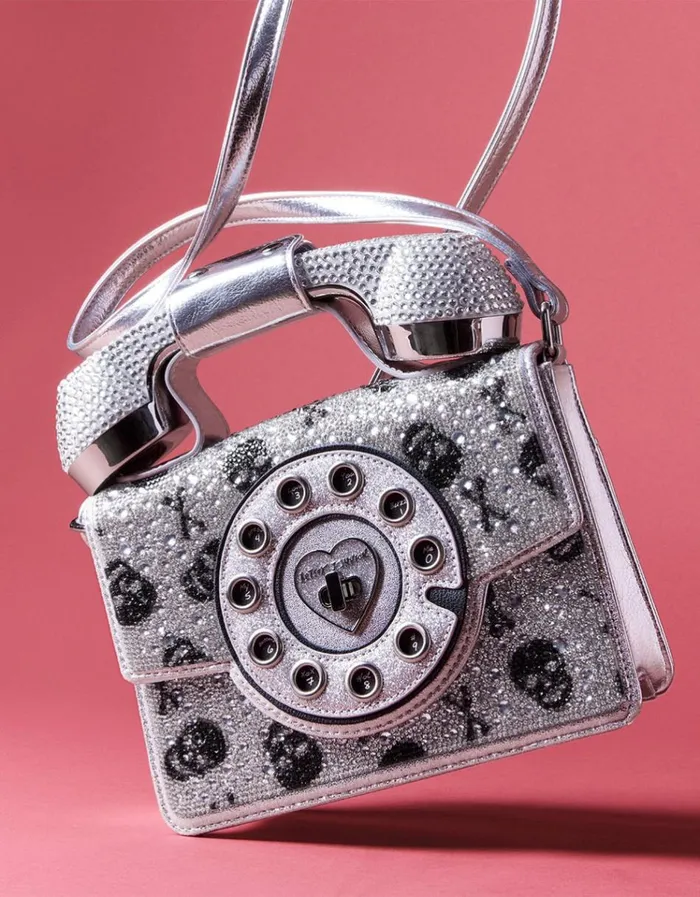 Women KITSCH SKULL PHONE BAG SILVER Silver Betsey Johnson Women KITSCH SKULL PHONE BAG SILVER Silver Betsey Johnson