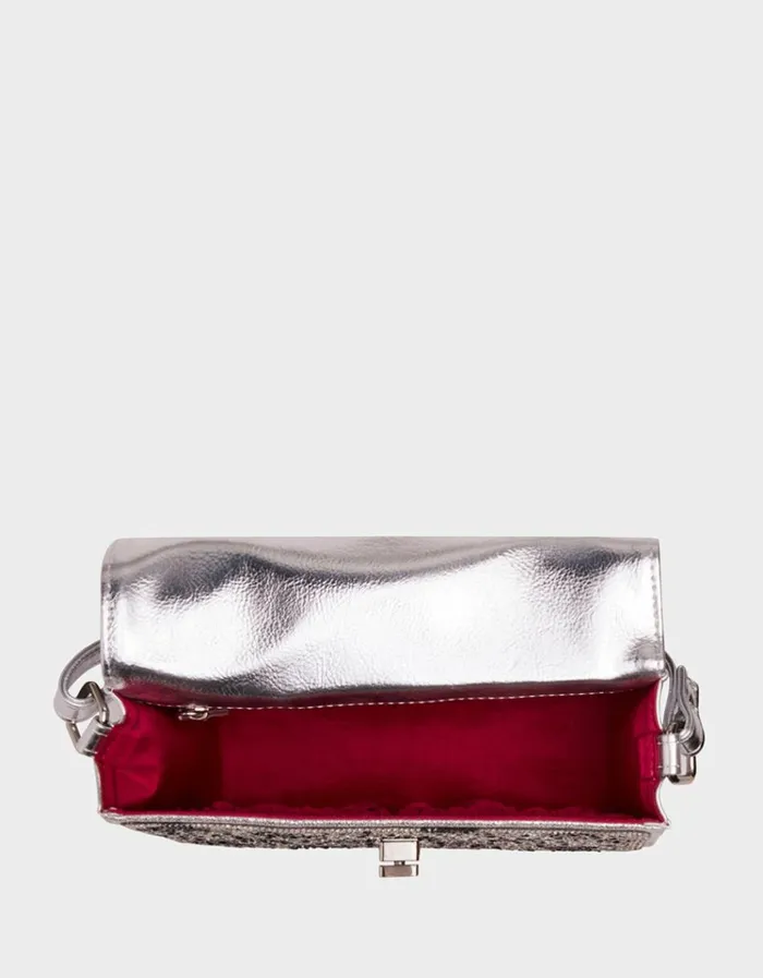 Women KITSCH SKULL PHONE BAG SILVER Silver Betsey Johnson Women KITSCH SKULL PHONE BAG SILVER Silver Betsey Johnson