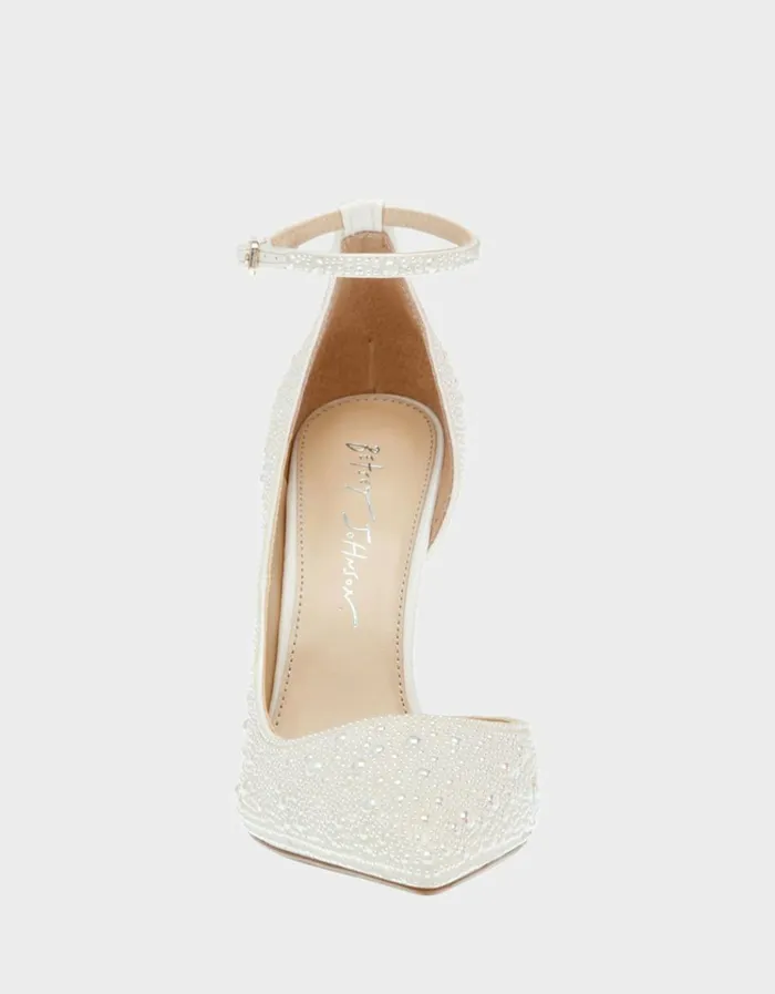 Women RAMSY IVORY Ivory Betsey Johnson