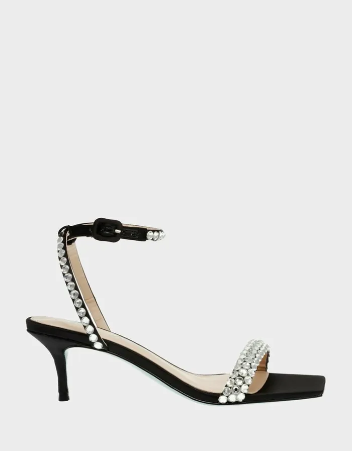 Women STONE BLACK Black Betsey Johnson
