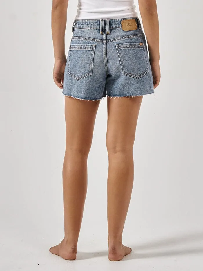 Womens Erica Mid Rise Short Weathered Blue Thrills Denim Shorts