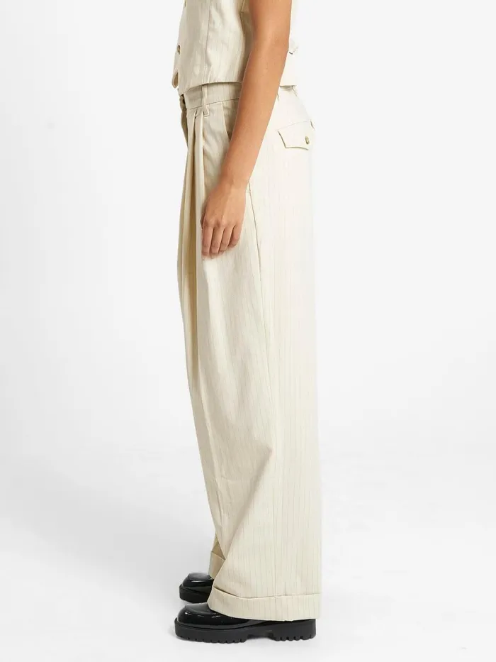 Womens Giovanna Trouser Milk Thrills Pants
