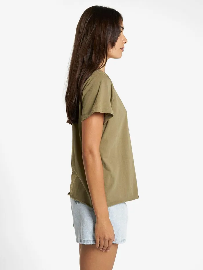 Womens Minimal Relaxed Tee Aloe Thrills Tops and Tees