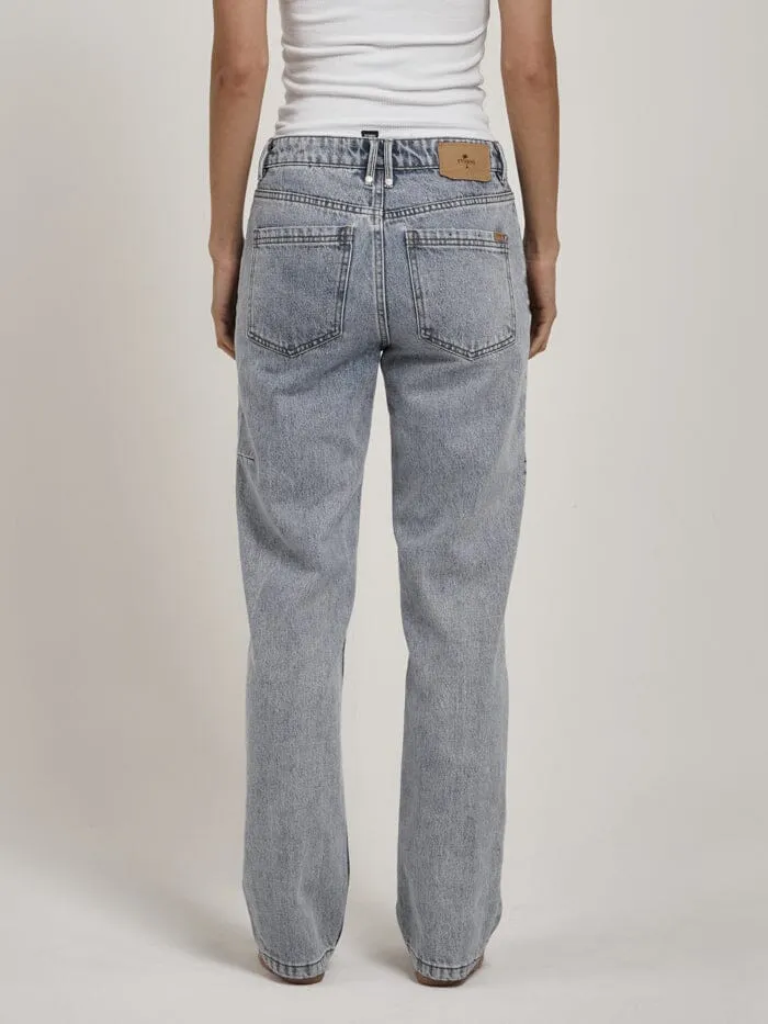 Womens Saskia Low Straight Jean Garage Blue Thrills Denim